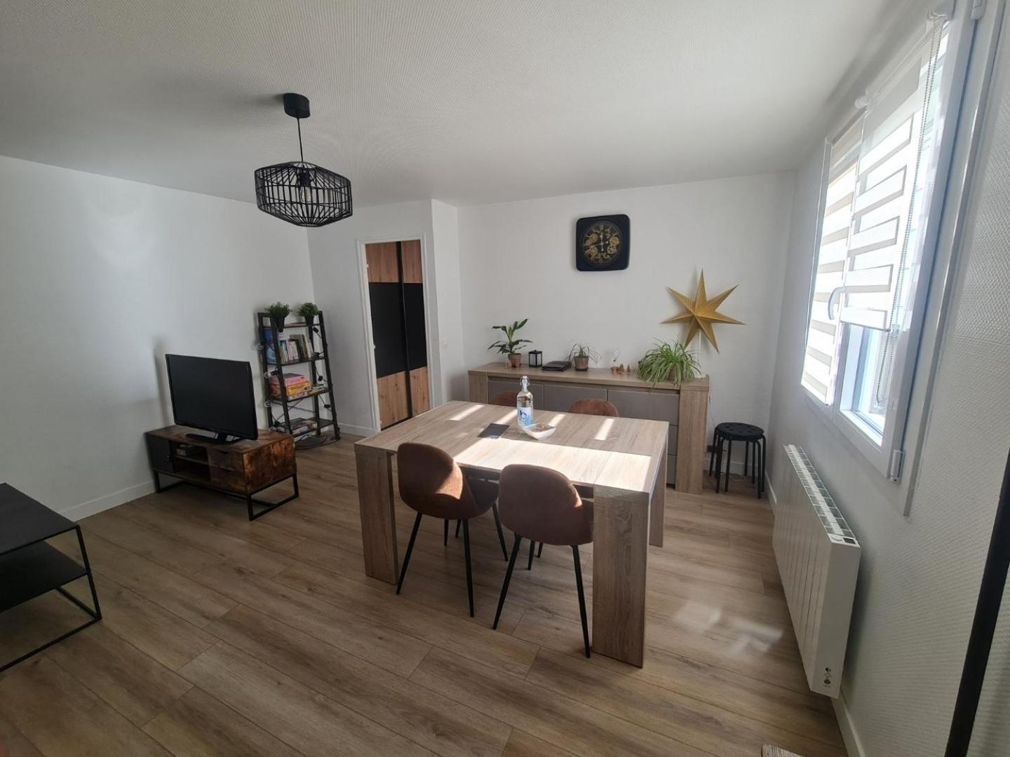 Besancon Appartement T2 Sur Cour Interieure Proximite Gare Exterior foto